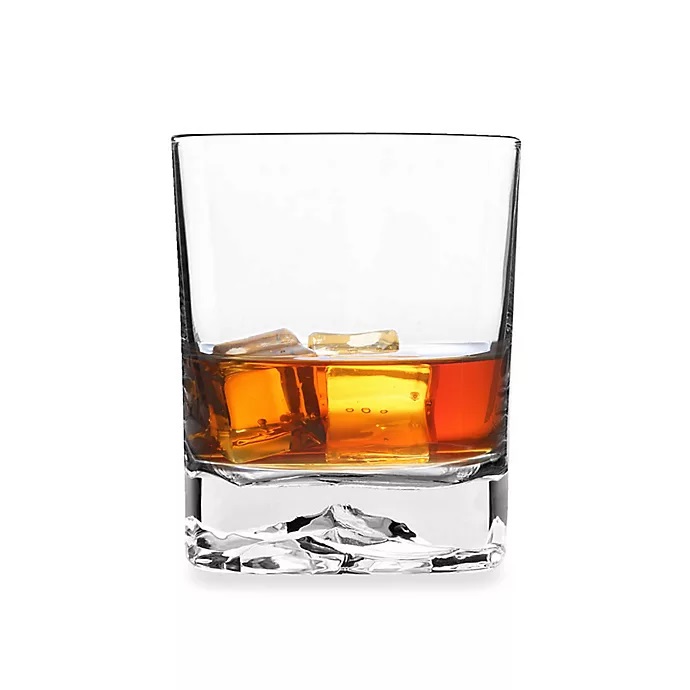 Whiskyglas, On the rock, 400 ml,  mit Eiswürfeln und Whisky gefüllt